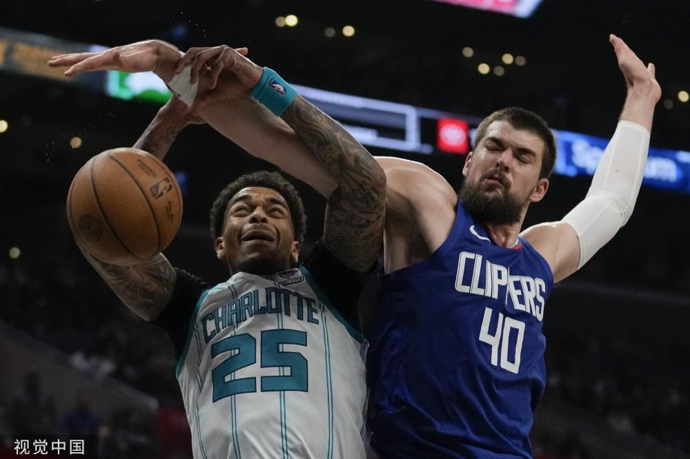 表现出难以 表现出难以